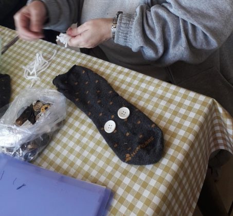 "Made in moon”: il progetto degli ospiti della RSSA Santa Laura di Seclì che lancia un messaggio di speranza e solidarietà - Corriere Salentino