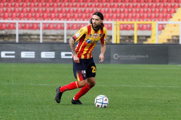 Lecce-Frosinone 2-2, beffa nei minuti finali per i giallorossi - Corriere Salentino