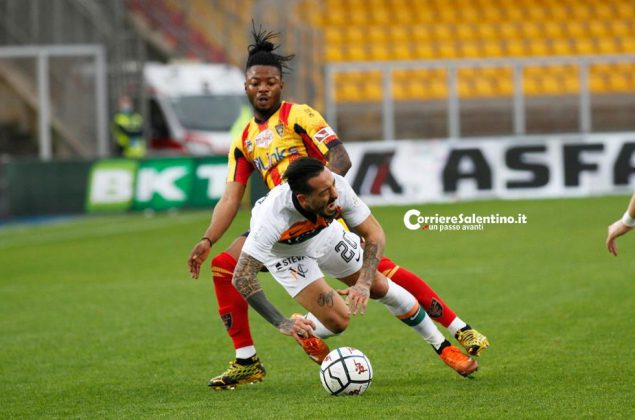 Pareggio tra Lecce e Venezia, ai giallorossi sfugge il bottino pieno - Corriere Salentino