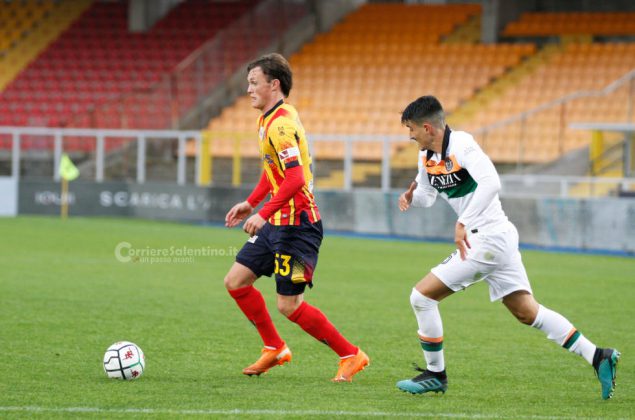 Pareggio tra Lecce e Venezia, ai giallorossi sfugge il bottino pieno - Corriere Salentino