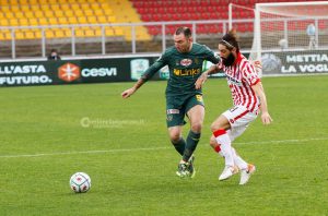 Le pagelle dei giallorossi: Rodriguez esordio tarantolato; Mancosu poesia - Corriere Salentino