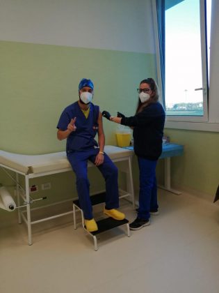 Vaccino anticovid, Lopalco: “Somministrate in Puglia sino ad oggi oltre 16mila dosi” - Corriere Salentino