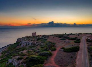 Camminate ed esercizi nel parco di Porto selvaggio, iniziativa della Uisp per gli over 60