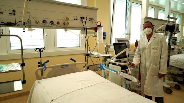 Attivati 16 posti letto al DEA, Emiliano: “Raddoppio di posti. Seconda ondata 20 volte più forte” - Corriere Salentino