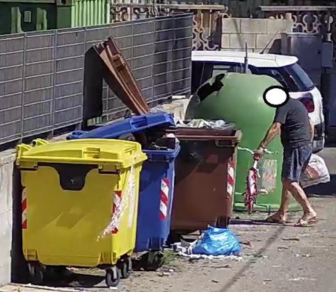 Lotta all'abbandono dei rifiuti: nel 2020 sono 541 gli sporcaccioni stanati dalle foto-trappole, verbali per oltre 258mila euro - Corriere Salentino