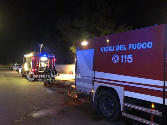Misterioso incendio in città, alle fiamme tettoia e ufficio di un autolavaggio: si indaga sulle cause - Corriere Salentino