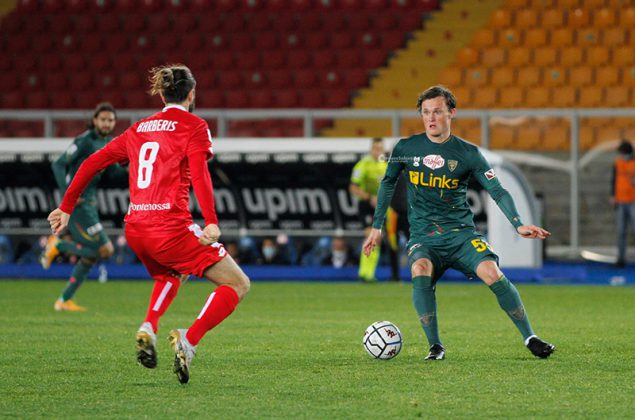 Tra Lecce e Monza finisce a reti inviolate - Corriere Salentino