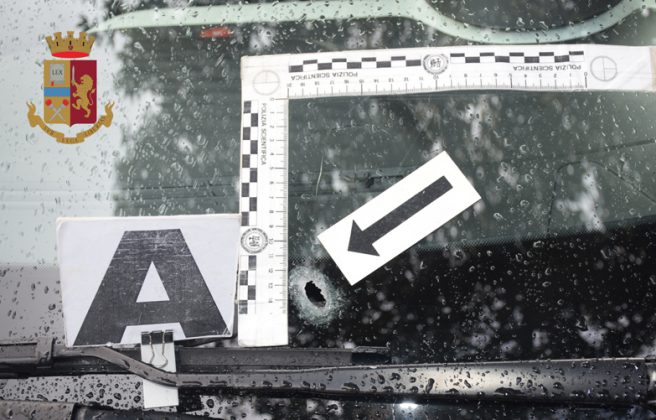 Litiga col cugino per questioni d'amore e tenta di ucciderlo a colpi di revolver: arrestato 55enne - Corriere Salentino