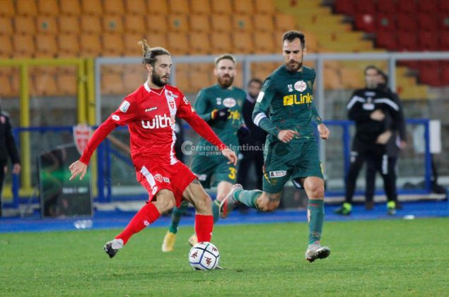 Tra Lecce e Monza finisce a reti inviolate - Corriere Salentino