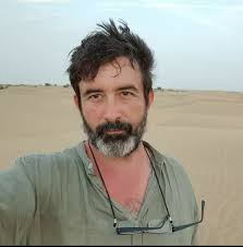 “Scrivere in versi: senso e mestiere della poesia di oggi”, al via il corso di poesia online di Vincenzo Ostuni - Corriere Salentino