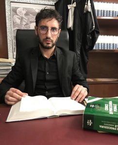 Cimici in sagrestia per spiare le confessioni dei fedeli? Archiviata l'inchiesta a carico di tre indagati - Corriere Salentino