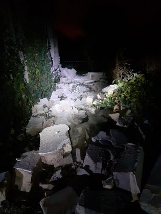 Boato nella notte, crolla abitazione nelle campagne di Galatina: scattano le ricerche sotto le macerie - Corriere Salentino