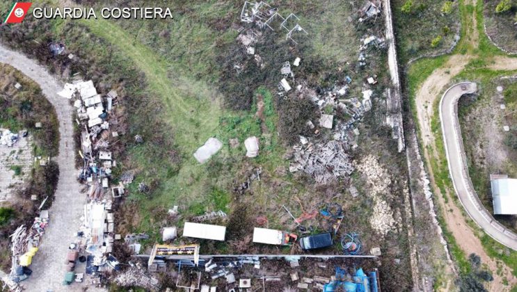 Scoperta discarica abusiva a cielo aperto: scatta il sequestro. Caccia ai responsabili - Corriere Salentino