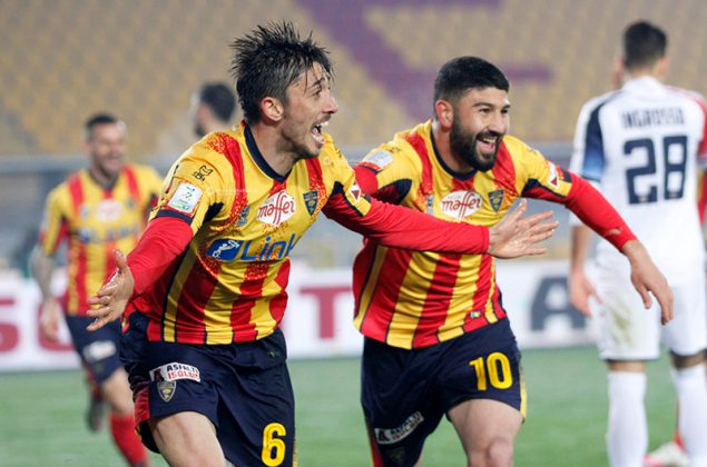 I giallorossi escono alla distanza, 3-1 tra Lecce e Cosenza - Corriere Salentino