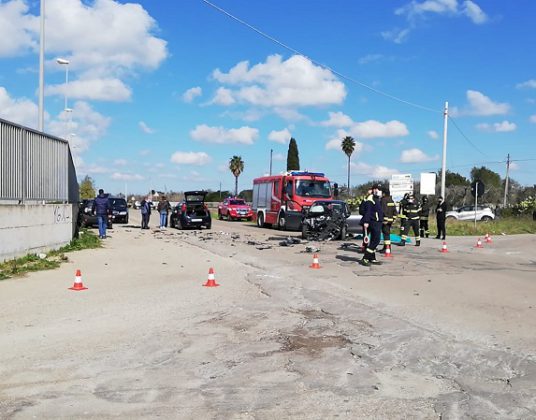 Tragico schianto sulla provinciale: muore sul colpo una 70enne. Altra donna in gravi condizioni - Corriere Salentino