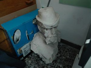 Consegnata al Must la statua dello scultore Antonio Bortone. Era stata rubata nel 2017 - Corriere Salentino