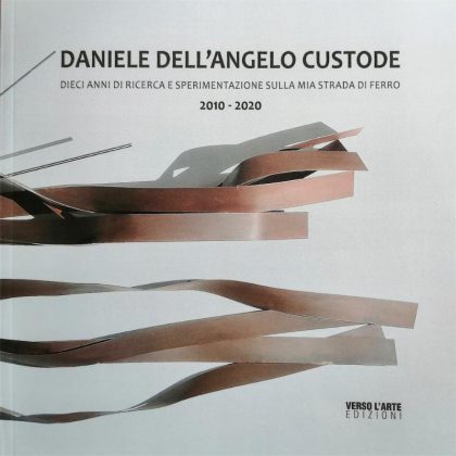 Dieci anni di ricerca e di opere dello scultore del metallo, esce il catalogo delle sculture di Dell’Angelo Custode - Corriere Salentino