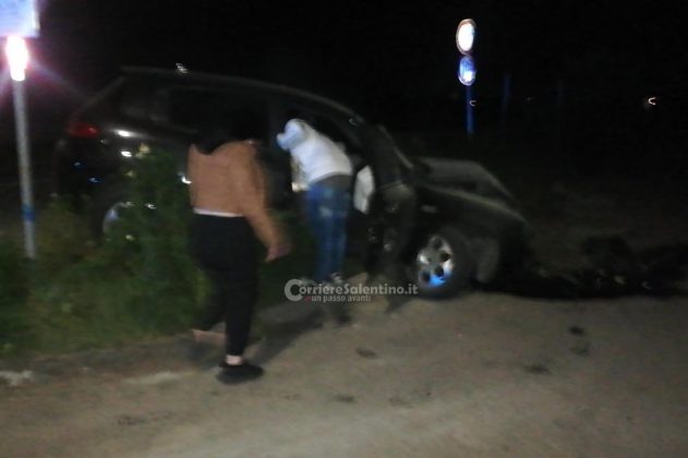 Tragedia sfiorata, prende l'auto di papà e si schianta contro il muro: positivo ad alcol e droghe - Corriere Salentino