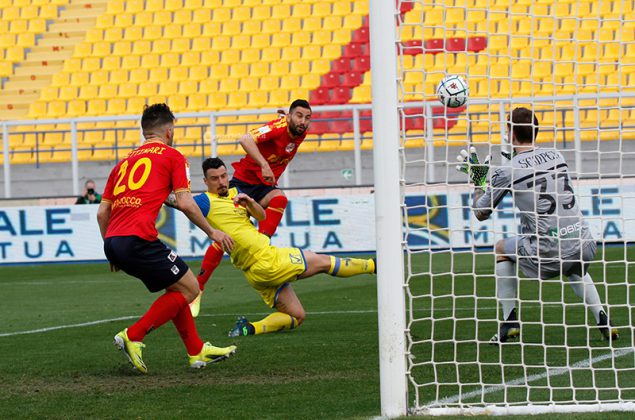 Lecce-Chievo 4-2, anima e grinta al Via del Mare - Corriere Salentino