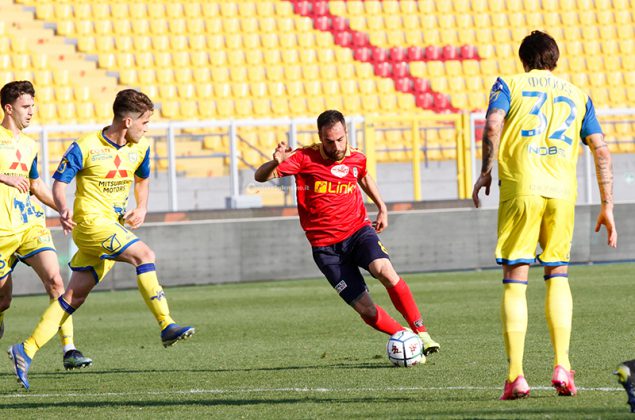 Lecce-Chievo 4-2, anima e grinta al Via del Mare - Corriere Salentino