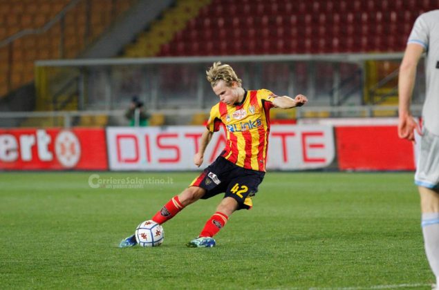 Il portiere dell'Entella inchioda i giallorossi al pari. Lecce - Virtus Entella 0-0 - Corriere Salentino