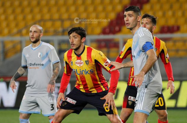 Il portiere dell'Entella inchioda i giallorossi al pari. Lecce - Virtus Entella 0-0 - Corriere Salentino