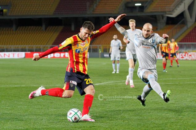 Il portiere dell'Entella inchioda i giallorossi al pari. Lecce - Virtus Entella 0-0 - Corriere Salentino