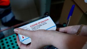 Vaccini Covid, completata la prima dose per tutto il personale scolastico pugliese - Corriere Salentino