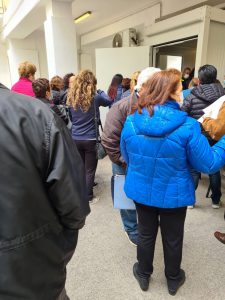 La corsa al vaccino, ore di attesa e lunghe file da Martano a Gagliano - Corriere Salentino