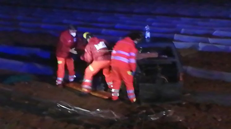 Tragico schianto tra auto: muore pensionata 75enne. Quattro i feriti - Corriere Salentino