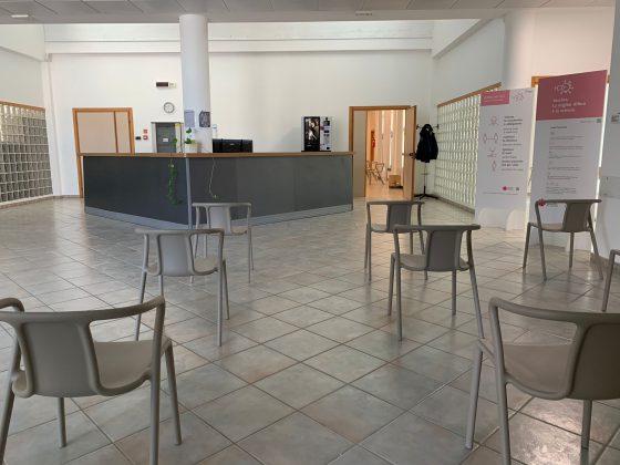 Completato l’allestimento del nuovo hub vaccinale di Campi salentina, si parte lunedì con 280 vaccinazioni al giorno - Corriere Salentino