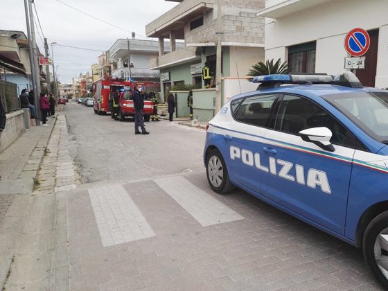 Divampa incendio nel negozio di articoli sportivi: fiamme partite da un deumidificatore - Corriere Salentino