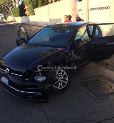 Dopo lo scontro la Volante si incastra tra muro e albero: tanta paura, ma nessun ferito - Corriere Salentino