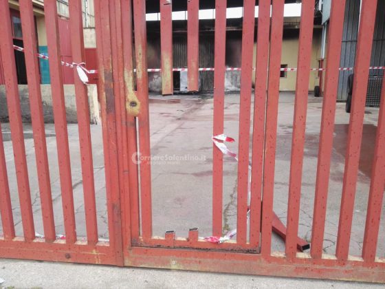 Incendio doloso nel basso Salento, distrutto dal fuoco il furgone di un agricoltore - Corriere Salentino