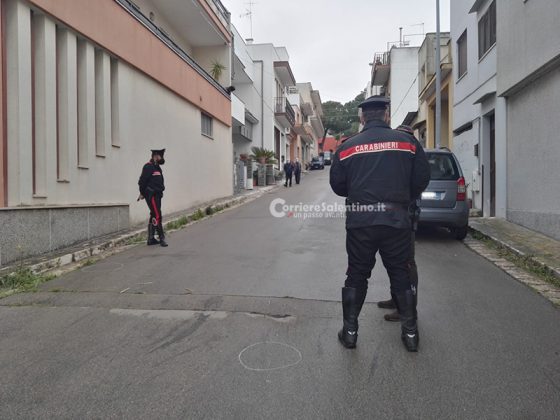 Non erano fuochi per festeggiare il Santo, ma pistolettate: nove colpi contro due abitazioni e Doblò - Corriere Salentino