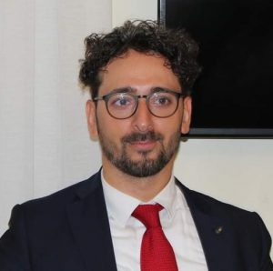 In giro per negozi a fare compere con soldi falsi: una condanna e un'assoluzione - Corriere Salentino