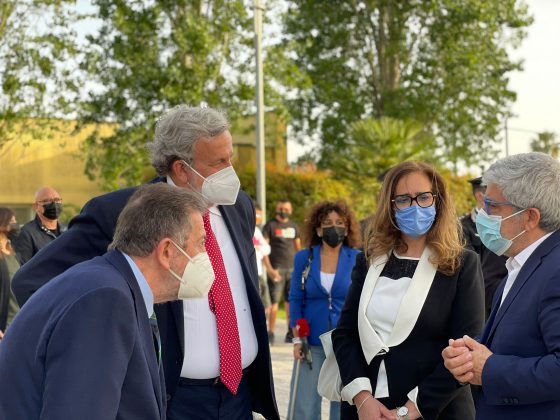 Emiliano con Don Ciotti a Calimera nel ricordo di Antonio Montinaro, Rocco Di Cillo, Vito Schifani, Giovanni Falcone e Francesca Morvillo - Corriere Salentino