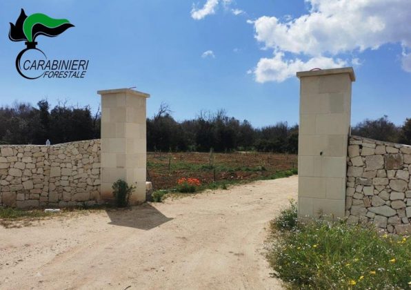 Lavori edili abusivi e smaltimento illecito di rifiuti, i Forestali denunciano quattro persone - Corriere Salentino