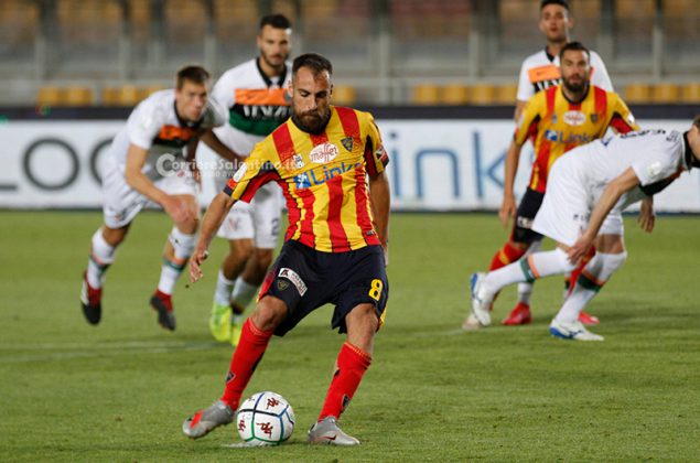 Il Lecce resta in B. 1-1 il risultato contro il Venezia - Corriere Salentino