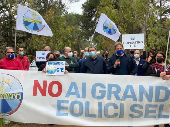 “Basta sfregi al Salento”. A Veglie la manifestazione del MRS contro l’eolico selvaggio - Corriere Salentino