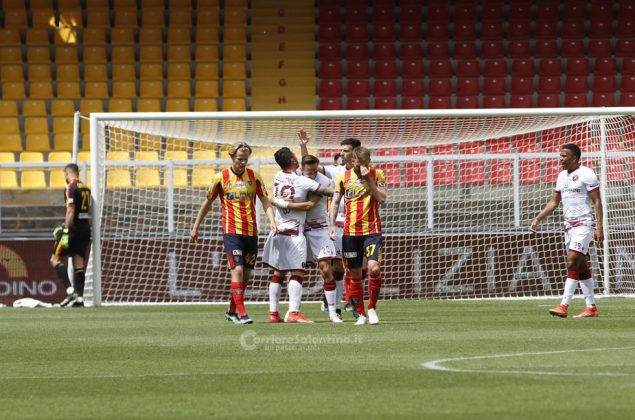 Saranno playoff, Lecce-Reggina 2-2 - Corriere Salentino