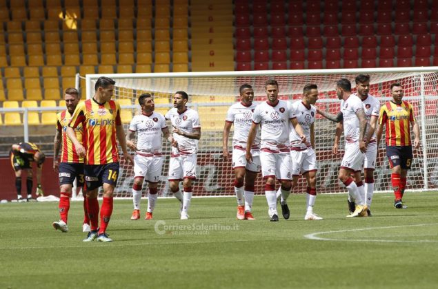 Saranno playoff, Lecce-Reggina 2-2 - Corriere Salentino