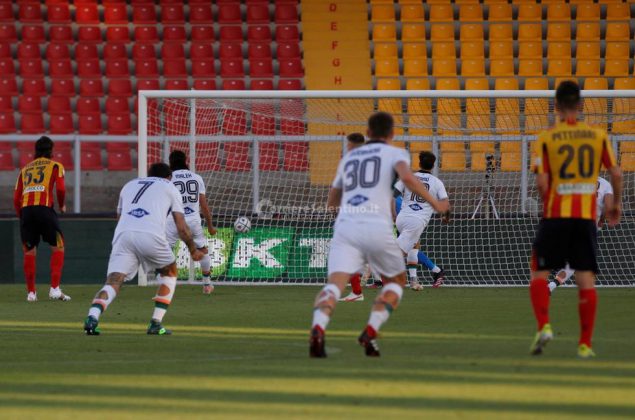 Il Lecce resta in B. 1-1 il risultato contro il Venezia - Corriere Salentino