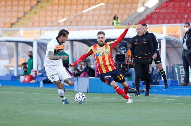 Il Lecce resta in B. 1-1 il risultato contro il Venezia - Corriere Salentino