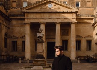 Jacopo Torre presenta “Tagli di carta” al Convitto Palmieri di Lecce