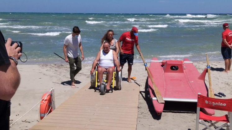 San Foca, inaugurata la VII stagione de La Terrazza "Tutti al mare!" di Io Posso - Corriere Salentino