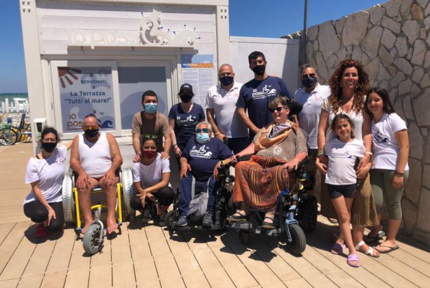 San Foca, inaugurata la VII stagione de La Terrazza "Tutti al mare!" di Io Posso - Corriere Salentino