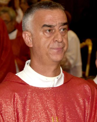 Mons. Seccia ufficializza cinque trasferimenti: quattro parroci e un vicario parrocchiale - Corriere Salentino