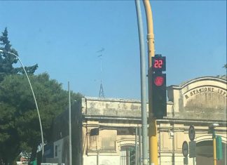 Contasecondi ai semafori, esultano Giordano Anguilla e Guido: “Si installino su tutti i semafori”