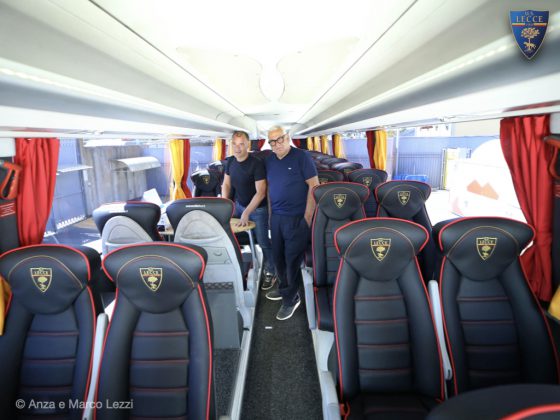 Lecce: un luxury bus per la squadra - Corriere Salentino